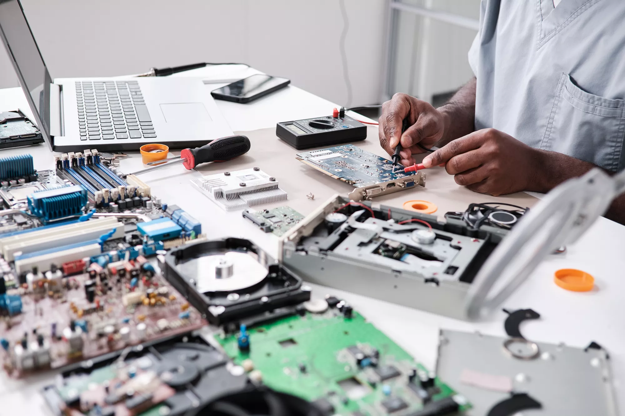 On-Site and Off-Site Computer Repair Solutions